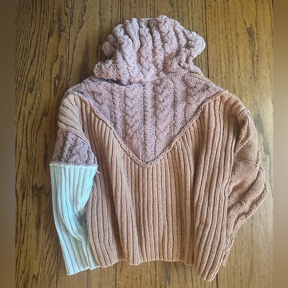 Miss Me Color Block Hooded Cardigan Sweater Size Small - Picture 2 of 7